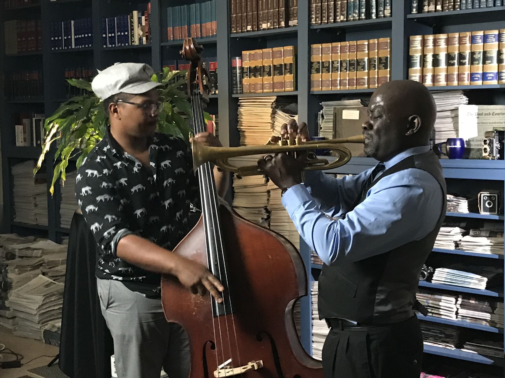 Reggie Sullivan, Charlton Singleton